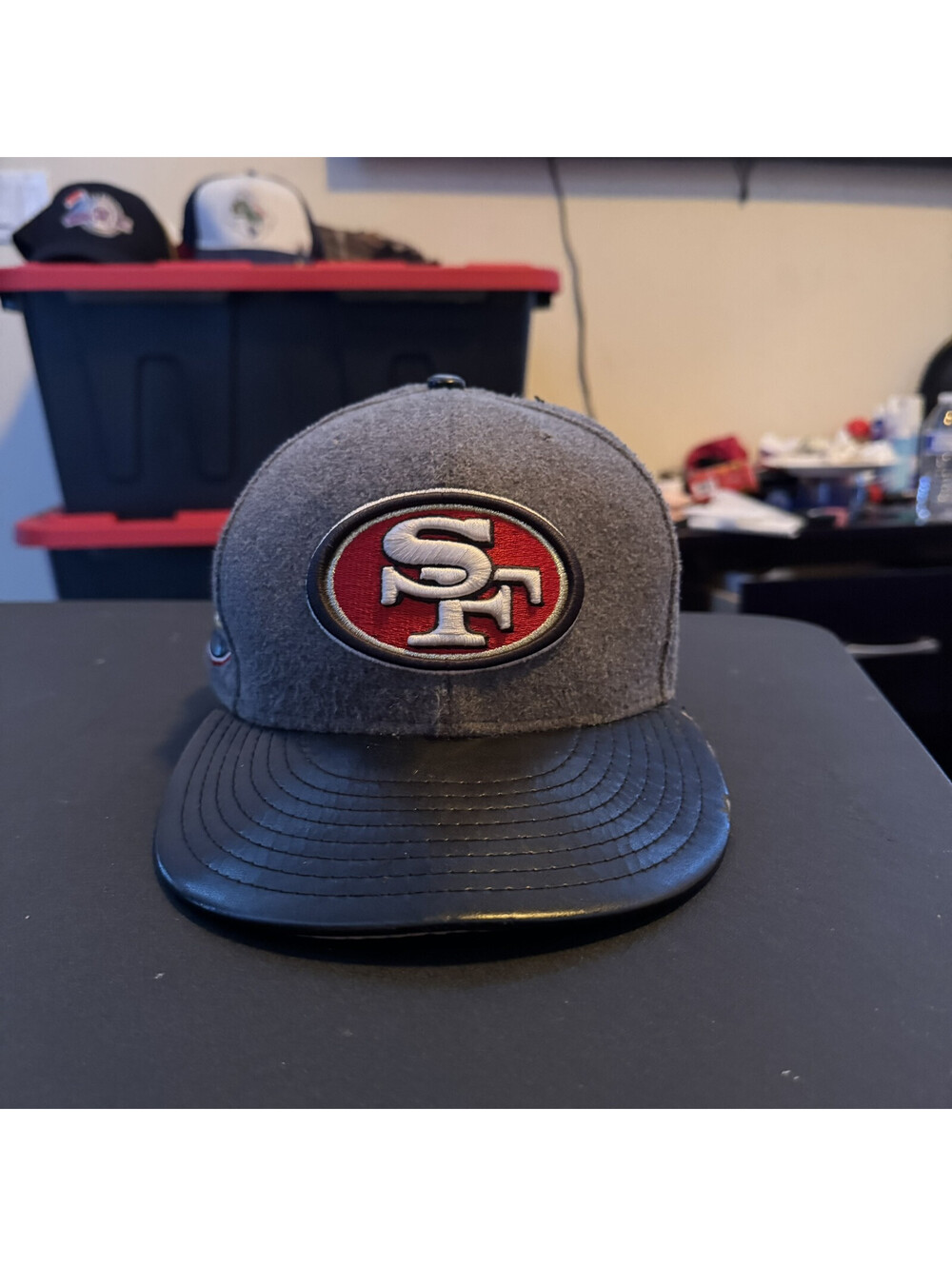 Vintage San Francisco 49ers Leather Bill New Era Fitted Cap 7 3/8